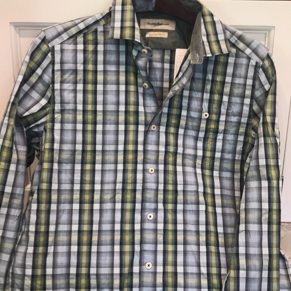 New with no tag Tommy Bahama men’s shirt